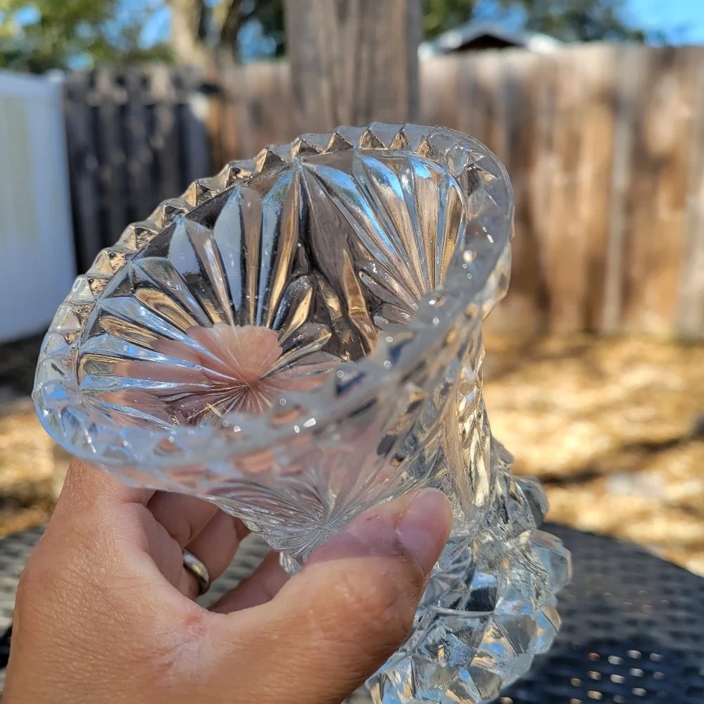 Vintage West Germany 24% Clear Cut Lead Crystal Pineapple Fan Bud Vase 5” Tall